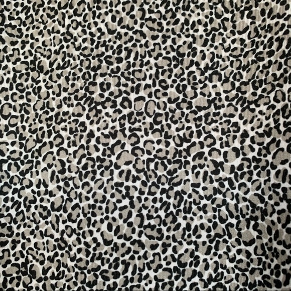 •Cuddl Duds• Microwear Animal Print Top-Size Small - Picture 3 of 6